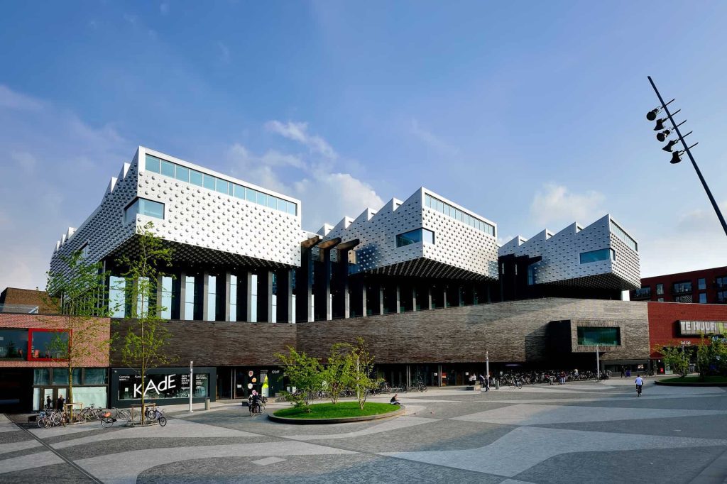 Bezoek Kunsthal KAdE en Elleboogkerk, Amersfoort